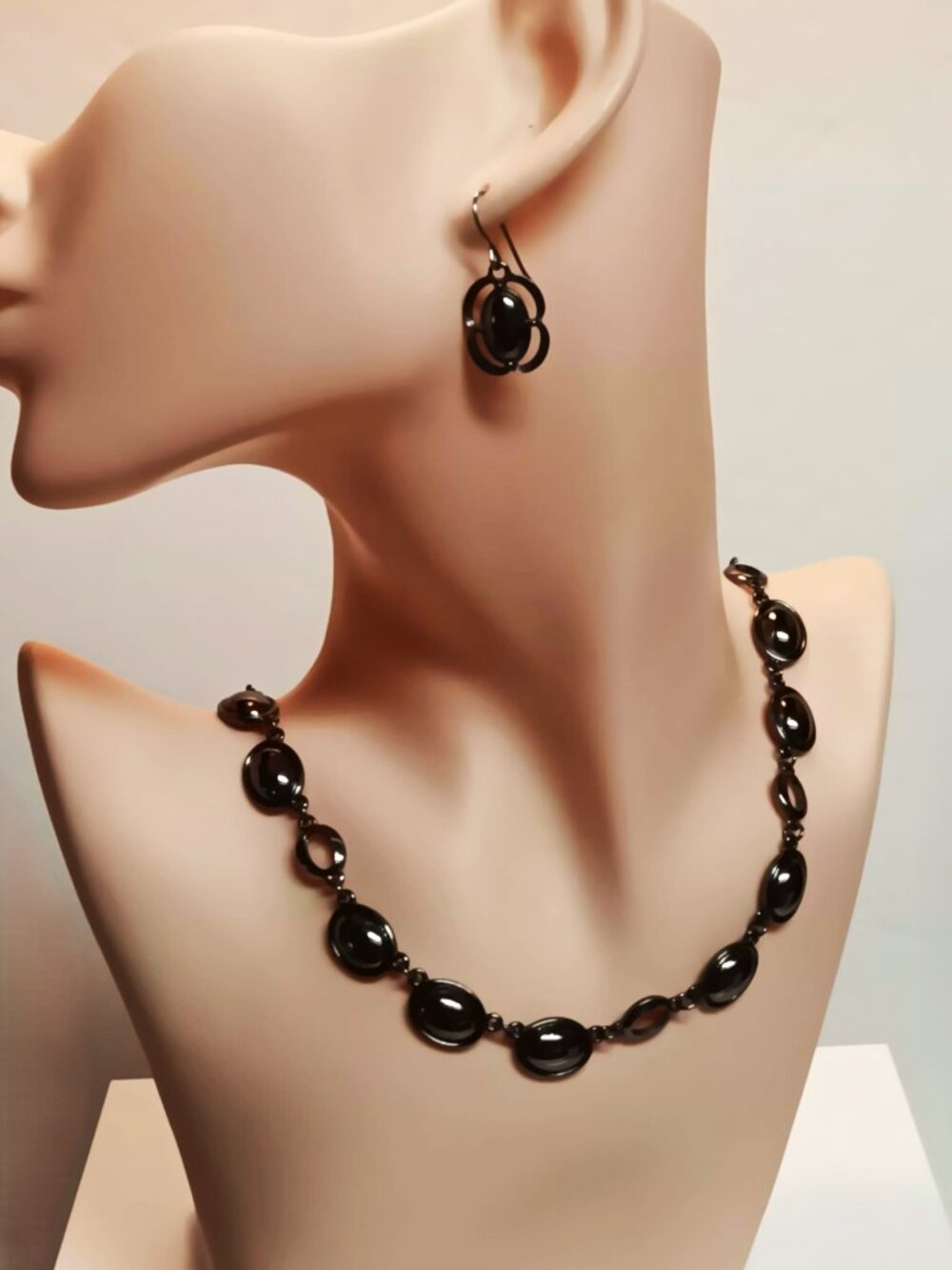 Earring and necklace set, Liz Claiborne vintage 1990's, pewter tone.